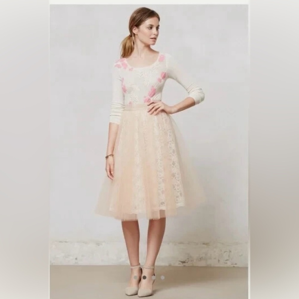 Alexandra Grecco Elegant Cream Midi Skirt